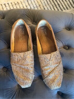 Toms Women's Shimmery Gold Slip-On Flats